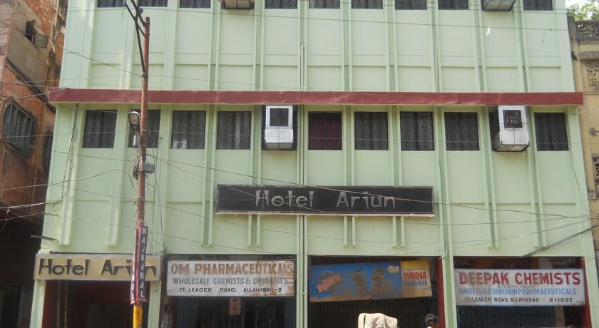 Hotel Arjun Yeni Delhi Dış mekan fotoğraf